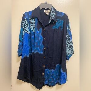 We Be Bop Womens Top Tunic 1X XL Blue & Black Artsy Print Lagenlook Button Up